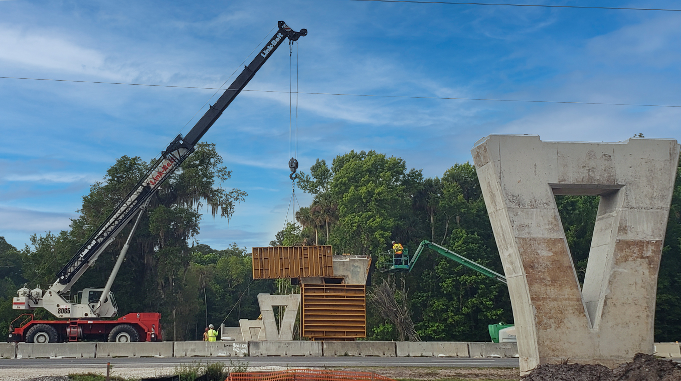 Graham Swamp Pedestrian Bridge Construction